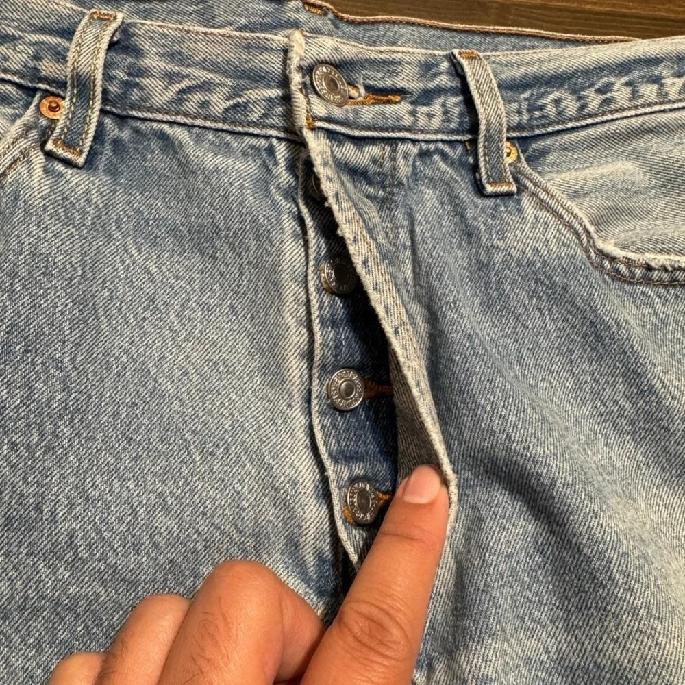 Vintage Levis 501xx Jeans Mens‎ 36x32 blue Denim Button Fly Red tab Straight 00s